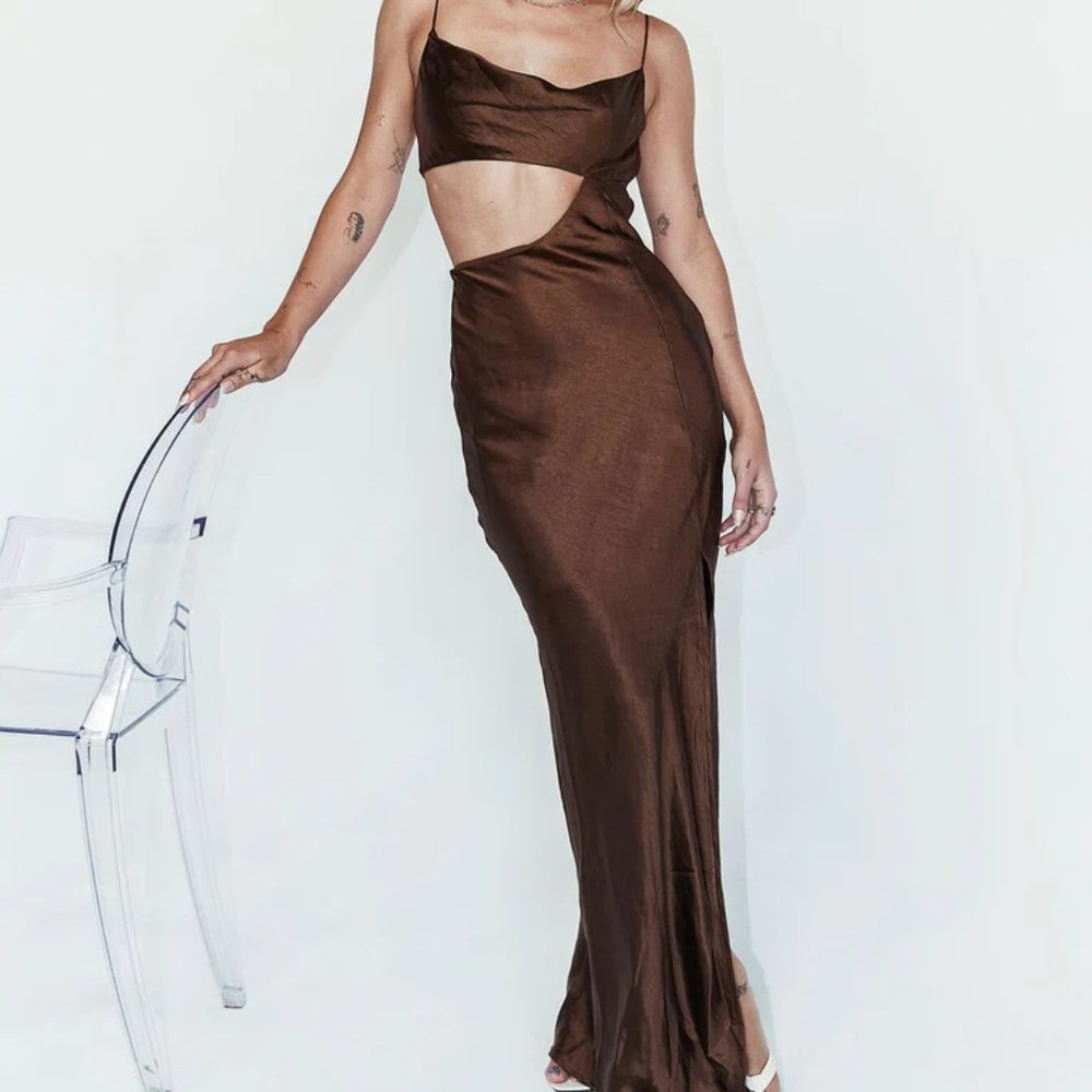 #55 NEW PRINCESS POLLY ARCHER MIDI DRESS BROWN